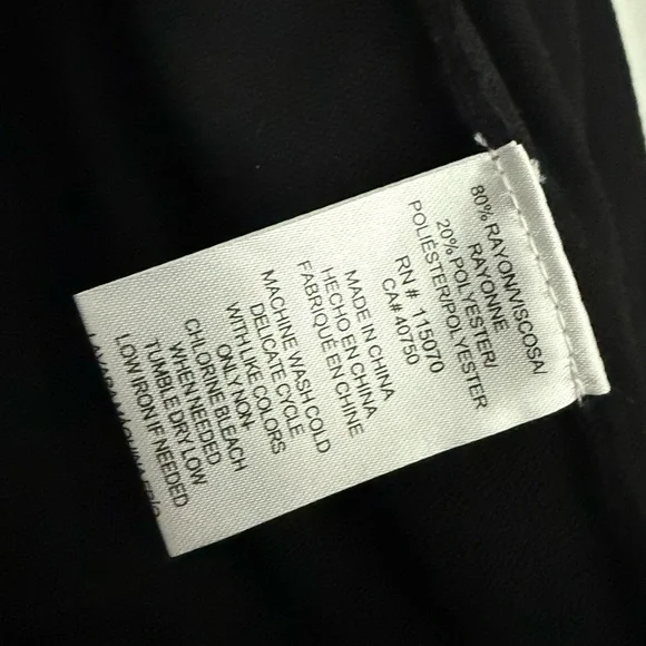 NWOT Scallop Trim Cardigan with Faux Pearls, Cap Sleeve - Picture 7 of 8